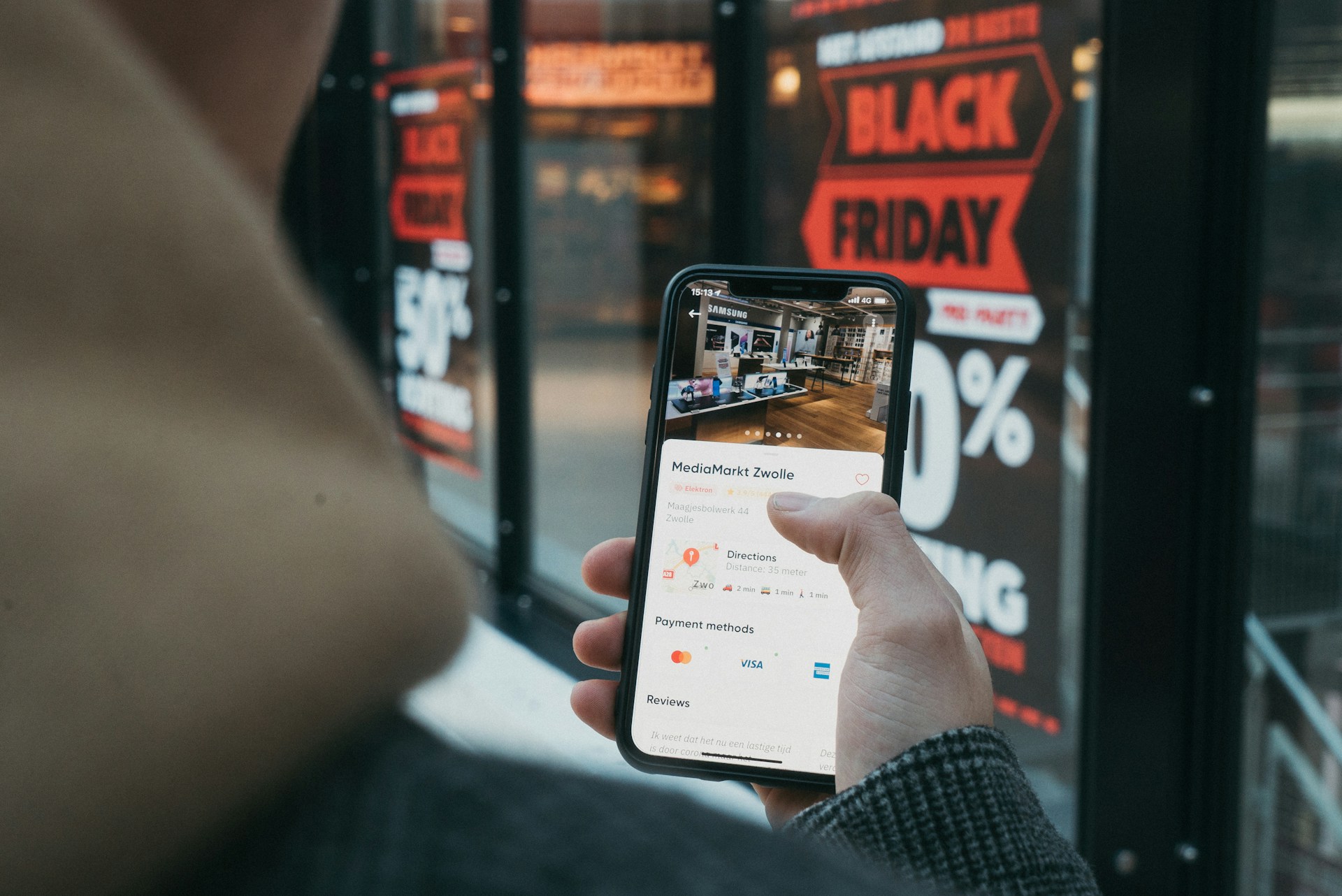 black friday social media strategy